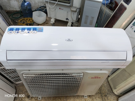 SAR 950,  Ready Stock AC Units - Quick Installation  We Have Stock Ready For Immediate Delivery! photo 1