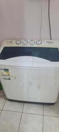 SAR 1330,  Furniture And Home Appliances For Sale photo 3