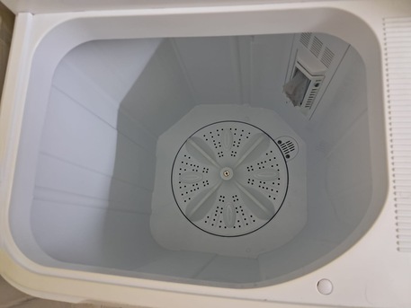 SAR 300,  Semi Automatic Washing Machine 5kg photo 3