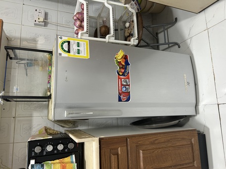 SAR 500,  Hommar Refrigerator (128 Liters) photo 1
