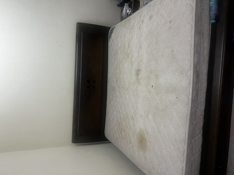 SAR 300,  Bed & Sofa Set photo 1