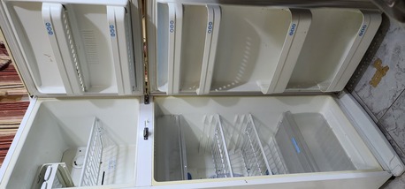 SAR 400,  Used LG Fridge,  Double Door photo 3