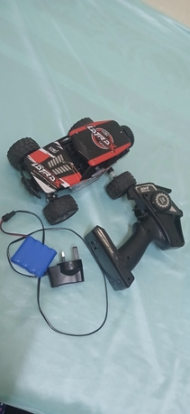 SAR 60,  High-speed Remote Control Car photo 1