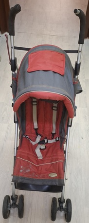 SAR 250,  Giggles Strong Baby Stroller For Sale At Throw Away Price 250 SR photo 1