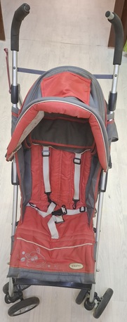 SAR 250,  Giggles Strong Baby Stroller For Sale At Throw Away Price 250 SR photo 2