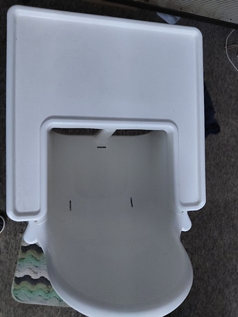 SAR 100,  Baby Chair photo 3