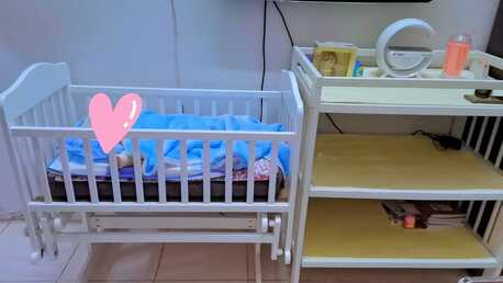 SAR 350,  Baby Bed & Rack photo 2
