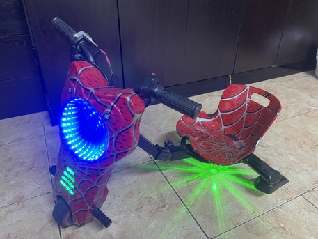 SAR 250,  Kids Electric Drift Scooter photo 1