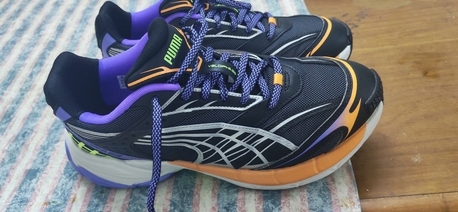 SAR 200,  Puma Shoes Size 43 28cm photo 3
