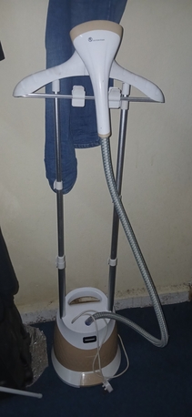 SAR 40,  Garment Steamer photo 2