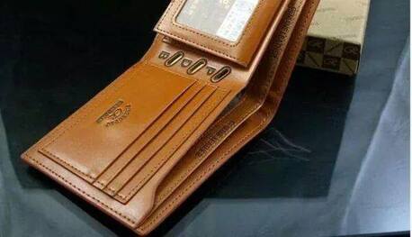 SAR 300,  100%Original Pakistani Leather Wallets& Jackets For Sale In Riyadh 0551298565 photo 1