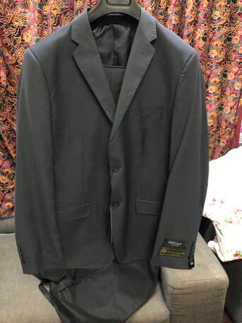 SAR 2500,  Georgeo Armani Suits photo 2