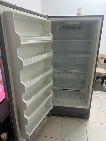 SAR 900,  Refrigerater - Freezer photo 2