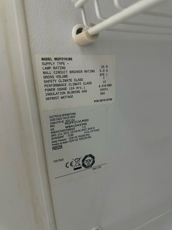 SAR 900,  Refrigerater - Freezer photo 3
