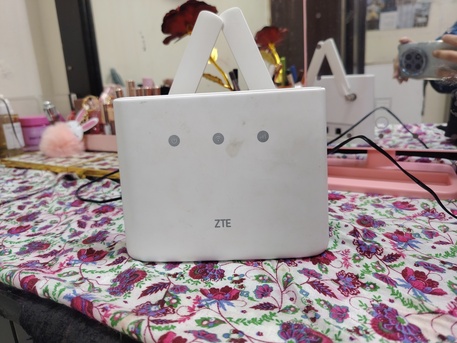 SAR 100,  Ztee Modem New photo 2