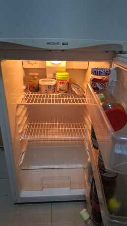 SAR 600,  Refrigerator For Sale photo 3