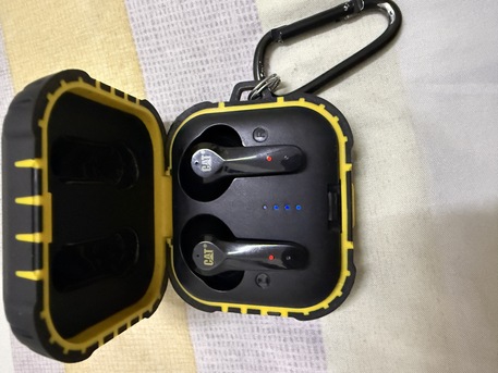 SAR 110,  CAT Earbuds photo 2
