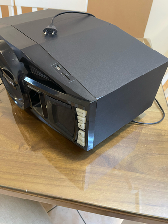 SAR 200,  Eurostar Speaker With Remote photo 3
