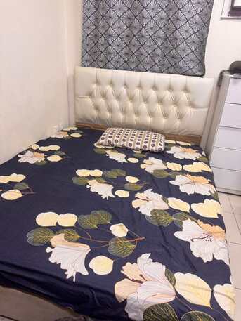 SAR 700,  11 Seater Sofa And Bed photo 2
