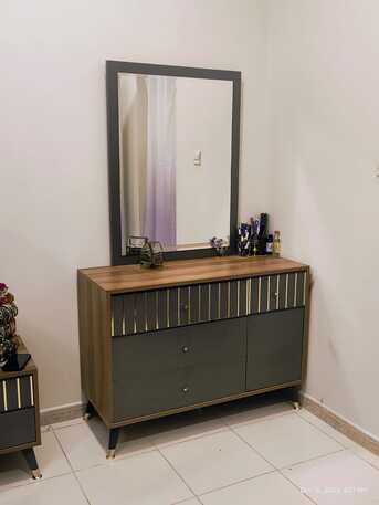 SAR 4000,  King Size Bedroom Set