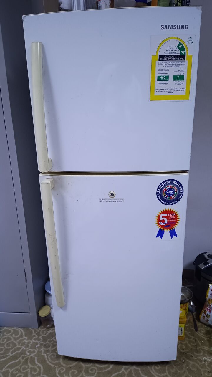 SAR 900,  🧊 SAMSUNG REFRIGERATOR FOR SALE – EXCELLENT CONDITION 🧊 I Am Selling My Samsung Refriger photo 2