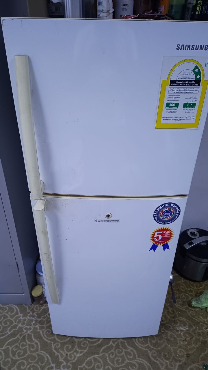 SAR 900,  🧊 SAMSUNG REFRIGERATOR FOR SALE – EXCELLENT CONDITION 🧊 I Am Selling My Samsung Refriger photo 3