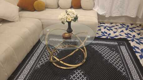 SAR 450,  Round Centre Table photo 2