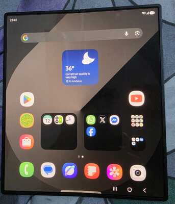 SAR 3300,  Samsung Galaxy Fold 6 12/256 Special Edition Color Black photo 3
