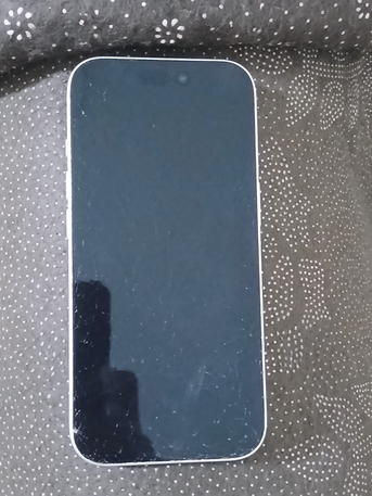 SAR 3700,  For Sale: Iphone 17 Pro photo 2