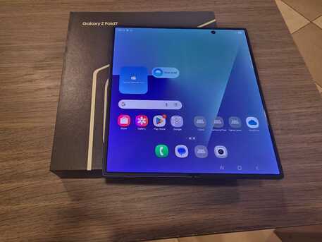 SAR 4200,  Samsung Galaxy Z Fold7 (256GB) Blue Shadow photo 1