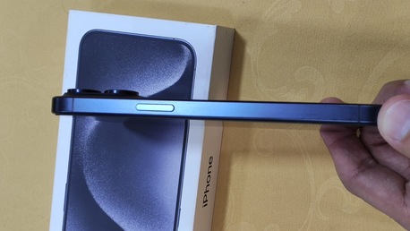 SAR 3100,  Iphone 15 Pro Max 256 GB photo 2