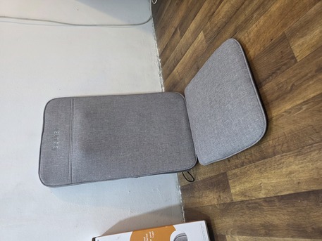 SAR 220,  MG 202 Shiatsu Massage Seat photo 2