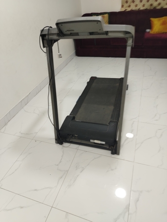 SAR 800,  Treadmill TM 1020 Strength Master photo 2