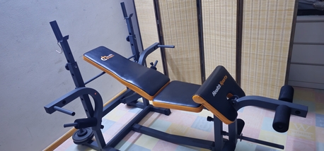 SAR 450,  Health Sports Multi-purpose Weight Bench With A Barbell Rack photo 1