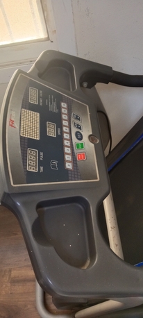 SAR 800,  ThreadMill 100Kg/Urgent Sale photo 2