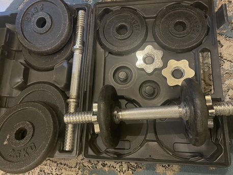 SAR 125,  Black Dumbbell Set