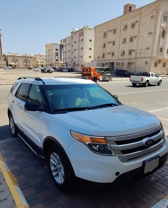 SAR 29500,  Ford Explorer For Sale Neet And Clean photo 2