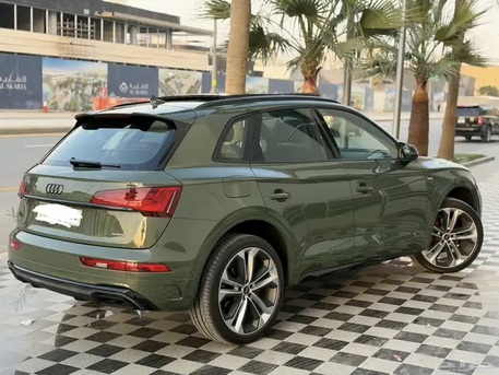 SAR 145000,  Audi Q5 S Line,  2023,  Automatic,  76600 KM,  Audi Q5 S-line  40TFSI 76600km photo 2