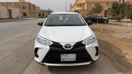SAR 32000,  Toyota Yaris,  2022,  Automatic,  300000 KM,  ,  Model , 300,000 Km photo 1