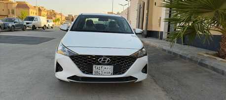 SAR 40000,  Hyundai Accent,  2023,  Automatic,  70000 KM,  ,  Model , 70,000 Km, Well Maintained photo 1