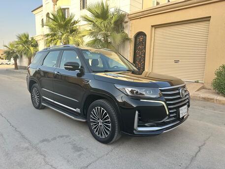 SAR 58000,  Changan CS95,  2022,  Automatic,  127000 KM,   Changan CS 95 Mid Options With Sunroof N AWD For Sales (2nd Owner) Family Exit Sales photo 3