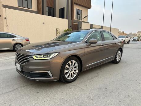 SAR 78000,  Ford Taurus,  2022,  Automatic,  101000 KM,    With EcoBoost Option For Sale (1st Owner) photo 2