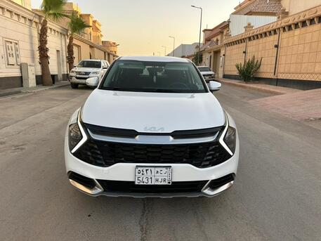 SAR 67000,  KIA Sportage With 4x4,  2023,  Automatic,  80000 KM,    N Good Price For Sales (100 % Accident Free) photo 1