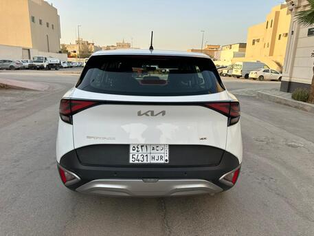 SAR 67000,  KIA Sportage With 4x4,  2023,  Automatic,  80000 KM,    N Good Price For Sales (100 % Accident Free) photo 2