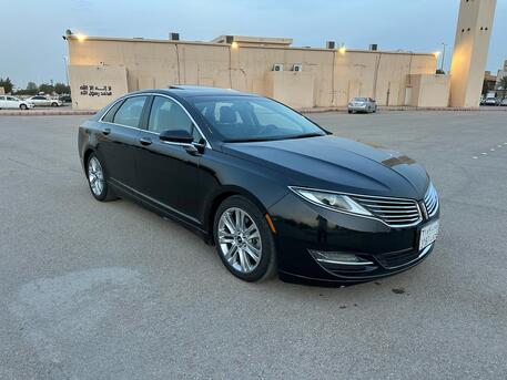 SAR 29000,  Lincoln MKZ 3.7 AWD,  2014,  Automatic,  250000 KM,    Full Options With Panorama Sunroof Good Price photo 2