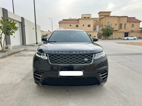 SAR 105000,  Land Rover Range Rover Velar,  2018,  Automatic,  136000 KM,   Range Rover Velar Mid Options For Sales Good Price photo 1