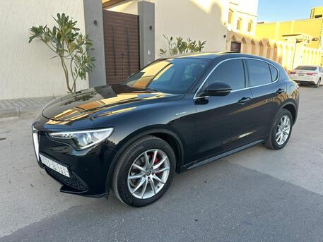 SAR 92000,  Alfa Romeo Stelvio,  2020,  Automatic,  59000 KM,    Fully Loaded With Panorama Sunroof And Low Odo photo 3
