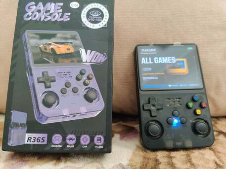 SAR 150,  R36S Handheld Gaming Console