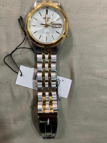 SAR 800,  Seiko 5. 21 Jewel Automatic New Watch For Sale photo 2