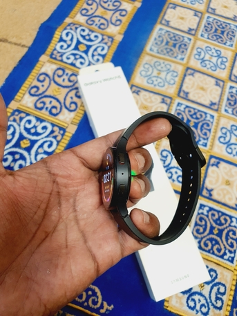 SAR 375,  Samsung Galaxy Watch 5 photo 3
